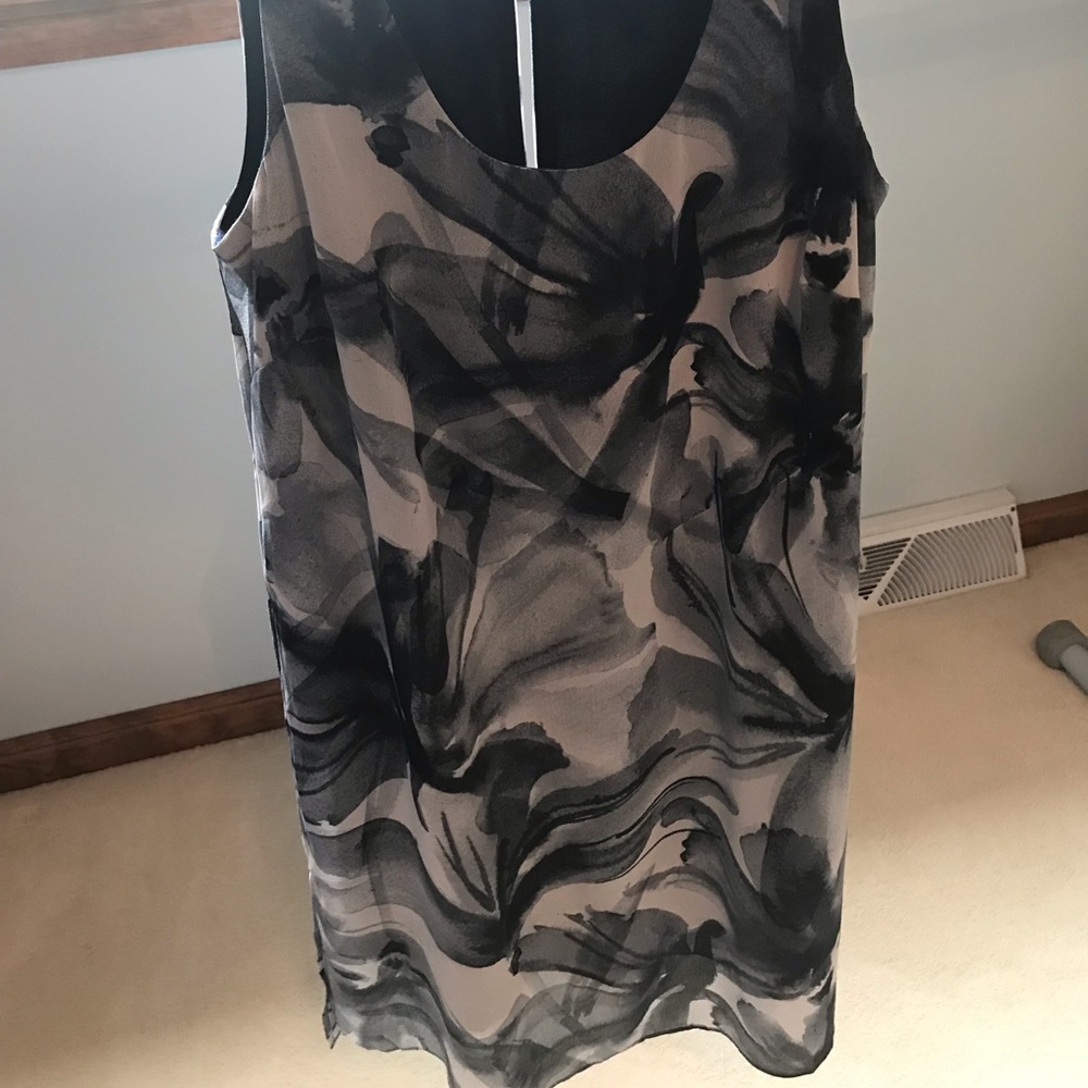 Sleeveless floral chiffon romper